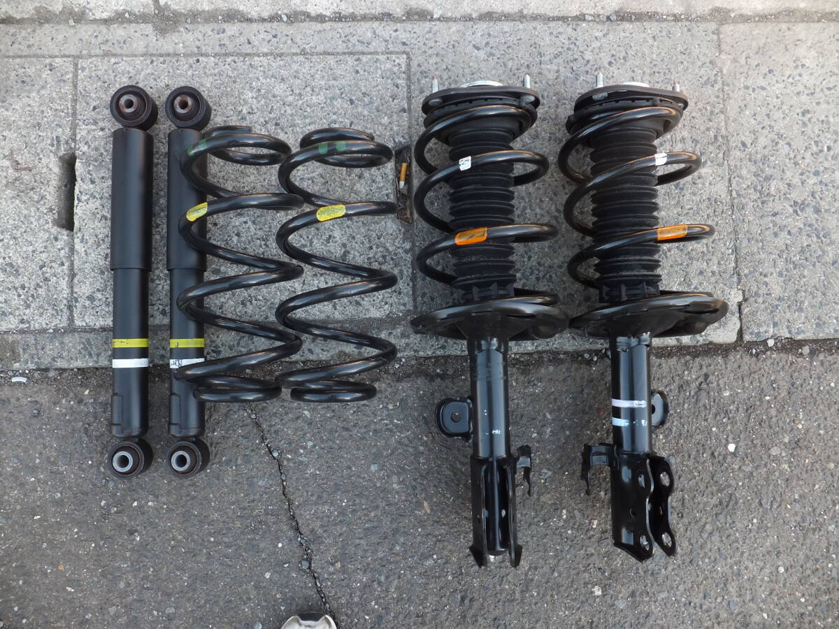 Yahoo!オークション -「アルファード 30 純正サスペンション」の落札