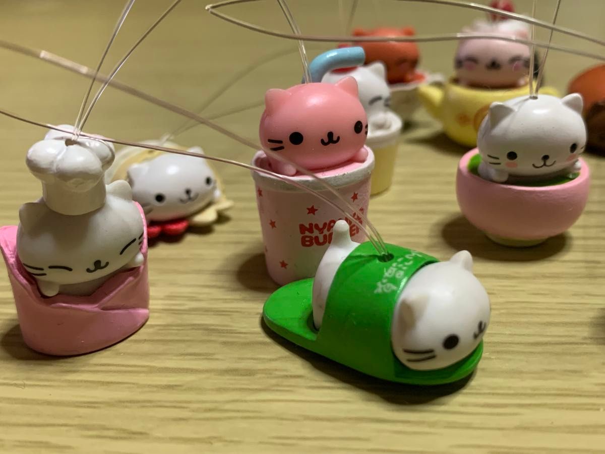 にゃんにゃんにゃんこ フィギュア 当時物 ストラップ 人形 マスコット