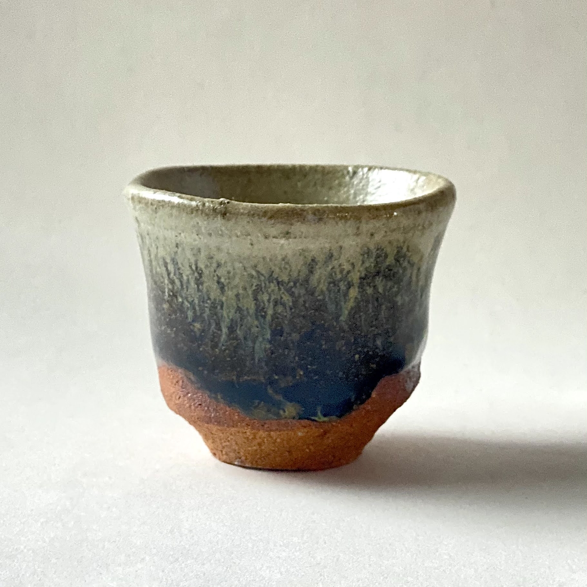 朝鮮唐津ぐい呑D | 鏡山窯オンラインショップ