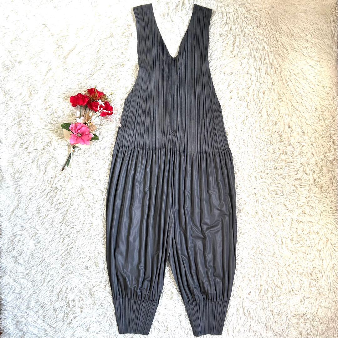 【極美品】プリーツプリーズ 現行モデル オールインワン サロペット グレー 2 PLEATS PLEASE ISSEY MIYAKE - プリーツプリーズ 2way サロペット